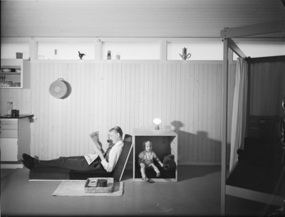 ENFAMILJSHUS I UTBY, GÖTEBORG (UTSTÄLLNING).
Utbyhusen, urcellen.