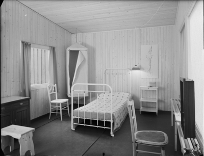 ENFAMILJSHUS I UTBY, GÖTEBORG (UTSTÄLLNING).
Utbyhusen, sovrum.