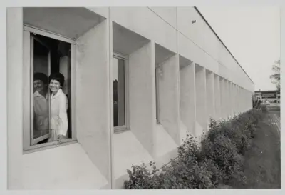 Control Data
Judith Turner vid fönster