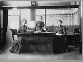 Telefonister, Stockholms telefonsstation. 