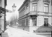 Smedsgränd från Dragarbrunnsgatan, Dragarbrunn, Uppsala 1901 - 1902