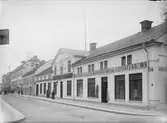 Svartbäcksgatan från Klostergatan, Dragarbrunn, Uppsala 1901 - 1902