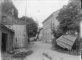 Gårdsinteriör, kvarteret Sala, Vaksalagatan 11, Uppsala 1908