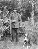 Jägare med hund, Uppland före 1929