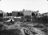 Bygget av Vaksalaskolan har påbörjats, Vaksala torg, Uppsala 1925