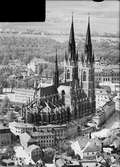 Flygfoto över Uppsala domkyrka, Uppsala före 1936