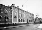 Upsala Sparbanks lokaler, kvarteret Oden Ygg, Kungsgatan, Uppsala, sannolikt i slutet av 1920-talet