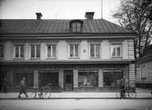 Melanderska järnhandeln, kvarteret Lejonet, Kungsängsgatan, Uppsala 1934
