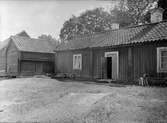 Gårdsmiljö - Zetterström, Västersta, Rasbo socken, Uppland, sannolikt 1920-tal