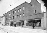 AB Wolrath & Co:s järnaffär, Svartbäcksgatan 14, Uppsala november 1941