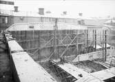Centralbadets simhall under byggnation, Östra Ågatan, Uppsala december 1940