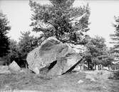 Flyttblock i Säby, Danmarks socken, Uppland april 1933