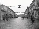 Stadsgata. Till höger kvarteret Rådhuset, till vänster kvarteret Apotekaren. Bilden tagen mot öster.