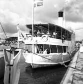 Båtutflykt från Uddevalla hamn den 17 juni 1956