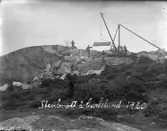 Enligt text på fotot: 