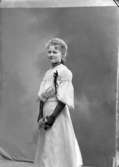 Fotograf Ingeborg Enander, självporträtt 1904