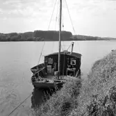 6. Frankrike. Fotojournal finns på B.M.A. + fotoalbum.
Samtidigt förvärv: Böcker och arkivmaterial.
Foton tagna 1959-10-16.
12 Bilder i serie.