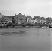 12. Frankrike. Fotojournal finns på B.M.A. + fotoalbum.
12 bilder i serie.