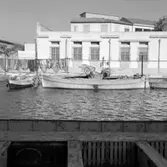 29. Frankrike. Fotojornal finns på B.M.A. + fotoalbum.
Samtidigt förvärv: Böcker och arkivmaterial.
Foton tagna 1959-11-06.
12 Bilder i serie.