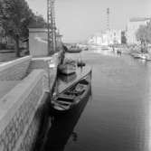 29. Frankrike. Fotojornal finns på B.M.A. + fotoalbum.
Samtidigt förvärv: Böcker och arkivmaterial.
Foton tagna 1959-11-06.
12 Bilder i serie.