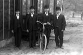 Herrar med cyklar