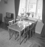Vardagsrum med matsalsmöbel 1948