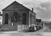 Enköping, Rådmansgatan från Kungsgatan, Missionskyrkan, mot öster, hösten 1954