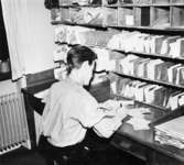 Eftersändning.  Brevbärareexpeditionen postkontoret Linköping 1. 
1952.  (Se i tidningen PS nr 3-4/1952.  
