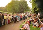 Publik vid musikarrangemang i Gunnebo slottspark, 25 juli 1988.