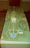 En modell av Gunnebo slott och trädgårdar, juni 1990.