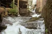 Kulturmiljön vid forsen i Mölndals kvarnby, 1997-07-08.