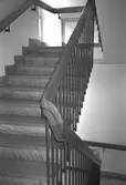 Interiör i Mölndals stadshus, juni 1994. Byggnadsdetalj: Trappa.