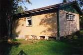 Ett bostadshus. Byggnadsdokumentation av Slätten 6019 (Slättenvägen 55), Hällesåker 3:70, Lindome januari 2000.