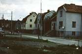 Bostadshus längs Barnhemsgatan i Mölndal, år 1971 - 72.