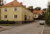 Bostadsbebyggelse vid Smörräntegatan i Bosgården, Mölndal, på 1970-talet.