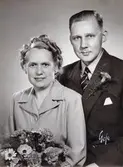 Inga-Lill (född Dahlberg) och Åke Börjessons bröllop 1948.