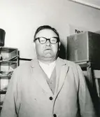 Postkontoret Sölvesborg 3. Fotografi med motiv av lantbrevbäraren Edvin Rosenberg.