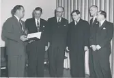 Skandinaviska Posttjänstemän besöker USAs postadminisatration i New York 1955.