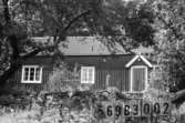 Byggnadsinventering i Lindome 1968. Fagered 1:36.
Hus nr: 569B3002.
Benämning: permanent bostad.
Kvalitet: mindre god.
Material: trä.
Tillfartsväg: framkomlig.
Renhållning: soptömning.