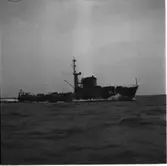 M 51
Minsveparen M 51, provtur till sjöss
Fotograf ngn av herrana L Jönsson, I Johansson, L Bergqvist K-na Varvet 3/6 1953