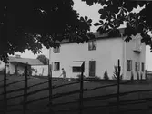 Egen villa
Exteriör