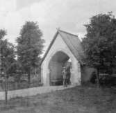 Portal
Fardhem, Gotland
Exteriör

Svensk arkitektur: kyrkor, herrgårdar med mera fotograferade av Arkitekturminnesföreningen 1908-23.