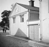 Södertälje, Södermanland
Exteriör

Svensk arkitektur: kyrkor, herrgårdar med mera fotograferade av Arkitekturminnesföreningen 1908-23.