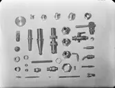 Kran och rör i delar