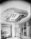 Kontor med läckage
Fuktskada kring takfönster
Interiör