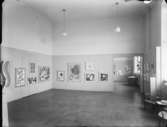 Utställning med konkret konst på Galerie Blanche 1949
Verk av konstnärerna Olle Bonniér, Arne Jones, Pierre Olofsson och Karl Axel Pehrson
Interiör