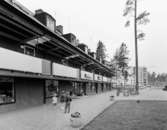 Flerbostadshus och butiker, Södra skogen i Karlsborg
Exteriör