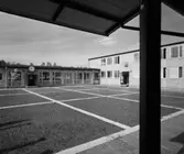 Grundskola
Exteriör, skolgård