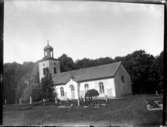 Skolresan 1932: Tuns kyrka.