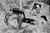 Offroad-tävling i Tågkärr i Kållered, år 1984. Willys Cj-3a (ombyggd). Tågkärr ligger i Fässbergs socken (Mölndal), en liten gård mellan Sporred/Tulebo/Stretered och Mölndal, ganska nära Kikås och Horsicka.